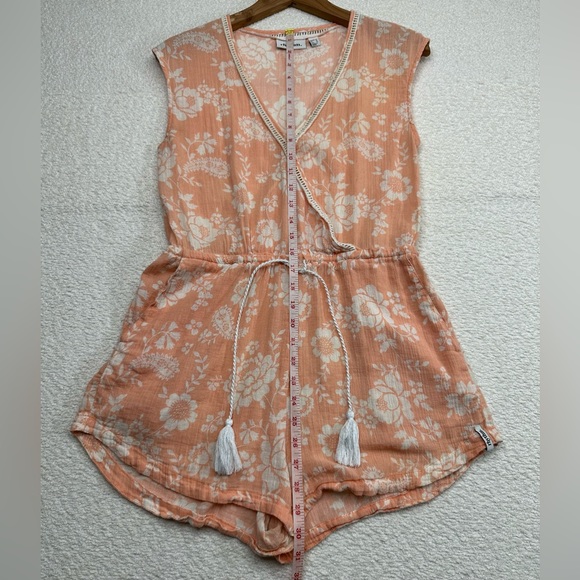 rhythm Women’s Sleeveless Romper Size Medium Orange Floral + Pockets 100% Cotton - Picture 6 of 8
